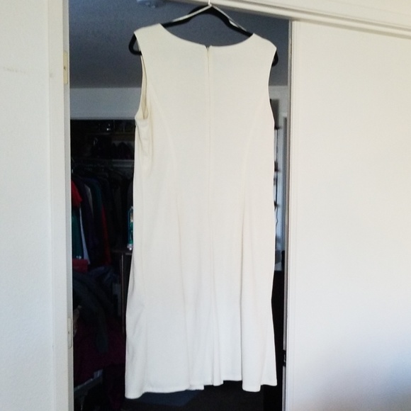 True Cream Colored Trumpet Dress - Picture 2 of 8